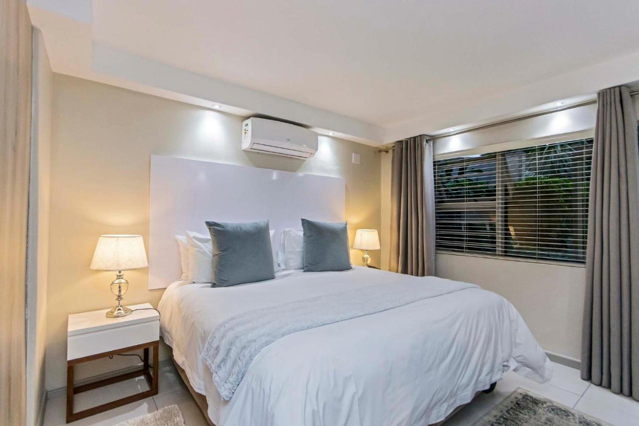 Dunton Guest House โจฮันเนสเบิร์ก ภายนอก รูปภาพ